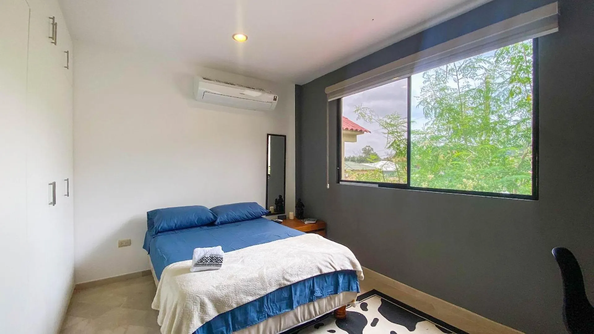 Preciosa Habitacion Con Bano Privado 과야킬